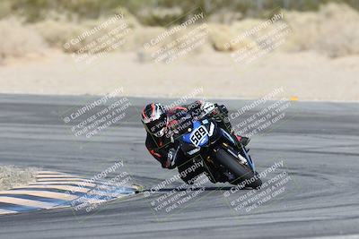 media/Dec-07-2025-CVMA (Sun) [[3e7d2de5dc]]/Race 7-Formula Lightweight Twins Shootout/